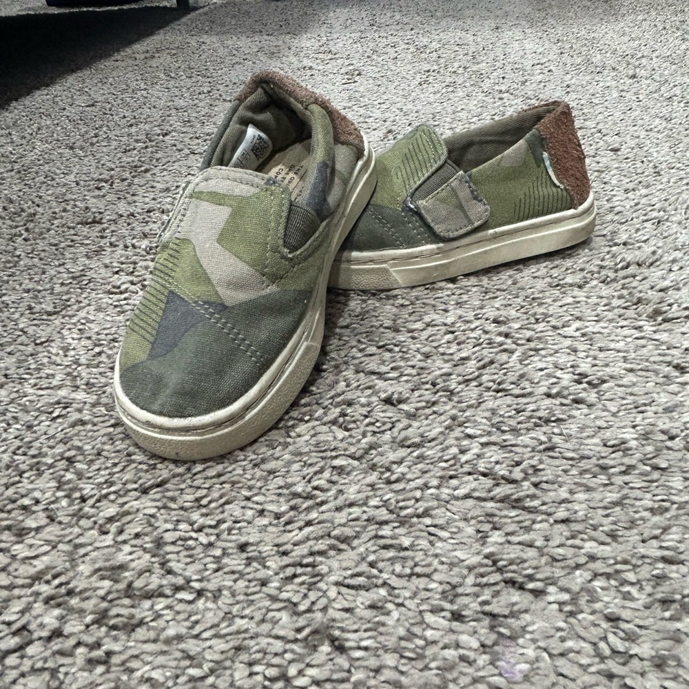 Kids toms